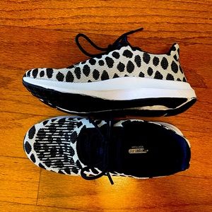 Athletic Works leopard memory foam sneakers